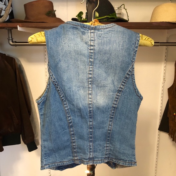 Small denim vest - Picture 6 of 8